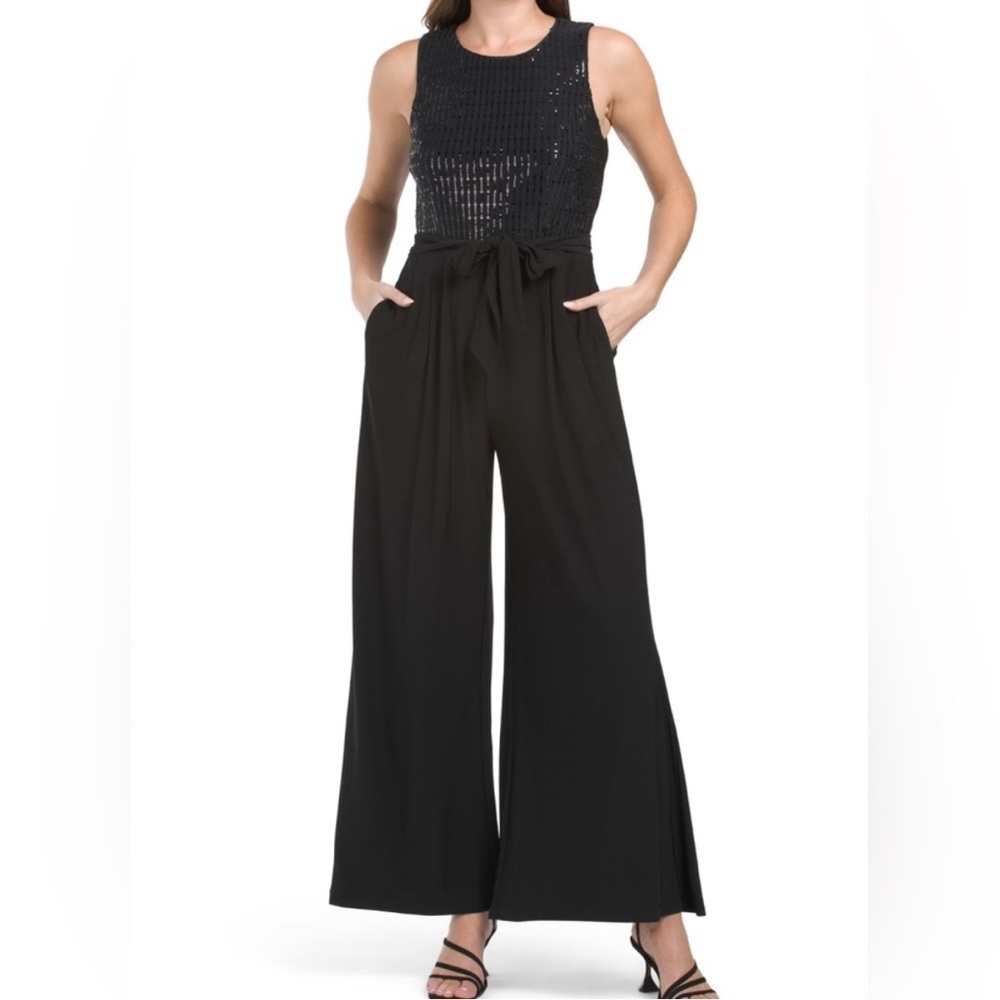Anne Klein Black Sleeveless Jumpsuit with Wide-Leg Design